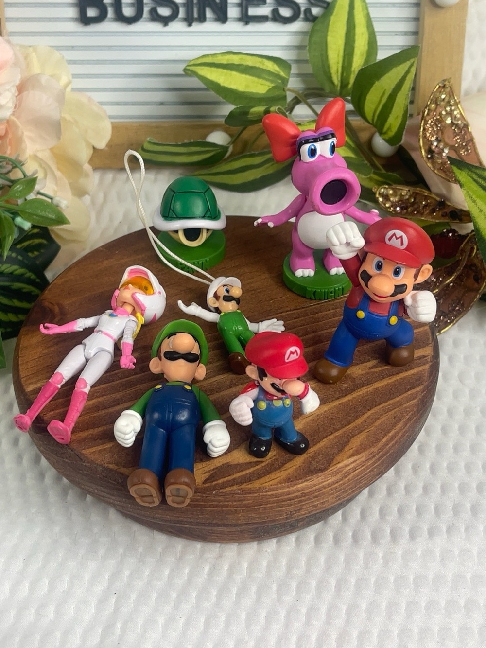 Mario & Friends Kids Toy Figure Set - Multicolor